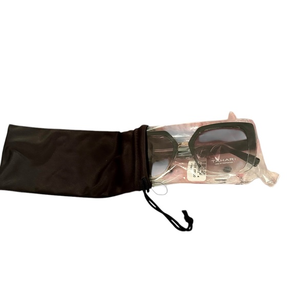 NWT TAHARI
Metal Bridge Geometric Sunglasses - Picture 2 of 2